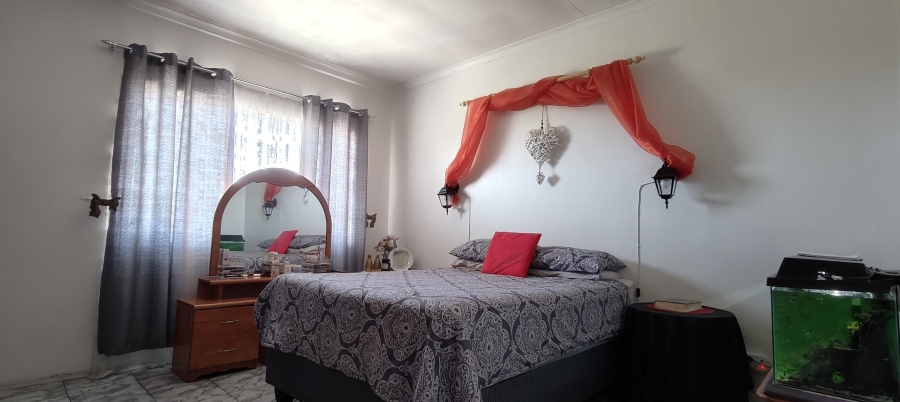 2 Bedroom Property for Sale in Sidwell Eastern Cape